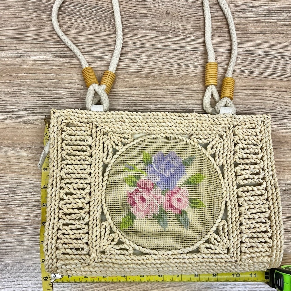 Vintage Cross Stitch Basket Weave Shoulder Bag - Picture 5 of 9